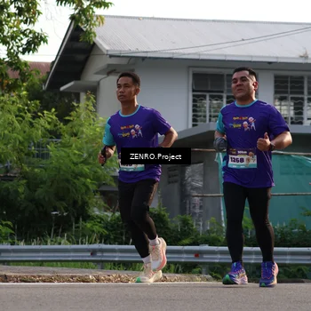 Runner Photo 8234326