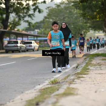 Runner Photo 8234330