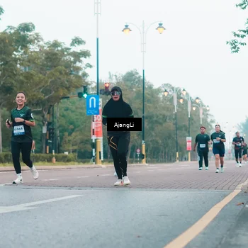 Runner Photo 8234341