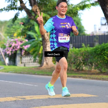 Runner Photo 8234388