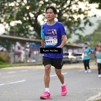 Runner Photo 8234389