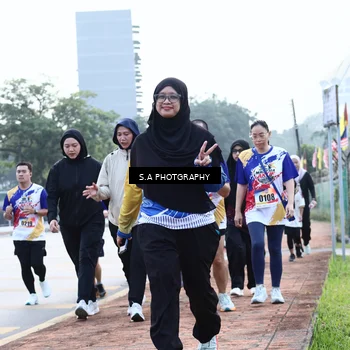 Runner Photo 8234419