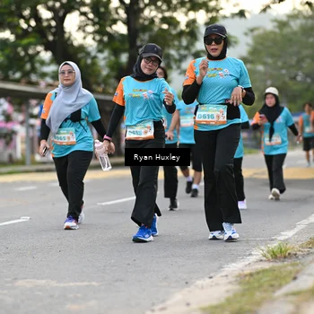 Runner Photo 8234421