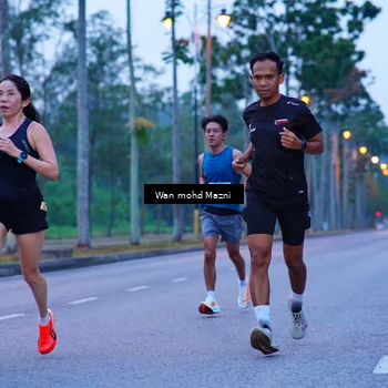 Runner Photo 8234441