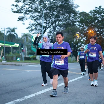 Runner Photo 8234470