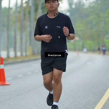 Runner Photo 8234474