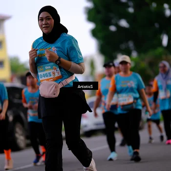 Runner Photo 8234483