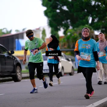 Runner Photo 8234495