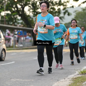 Runner Photo 8234543