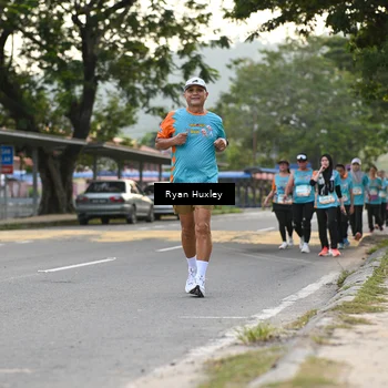 Runner Photo 8234565