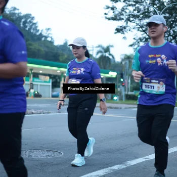 Runner Photo 8234598