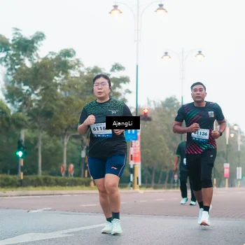 Runner Photo 8234601