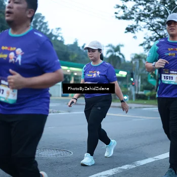 Runner Photo 8234635