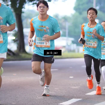 Runner Photo 8234639