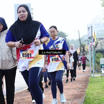Runner Photo 8234642