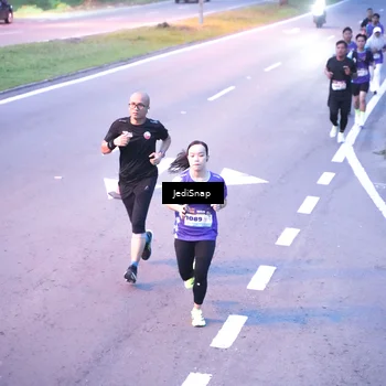 Runner Photo 8234646