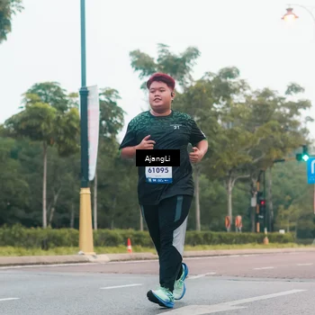 Runner Photo 8234659