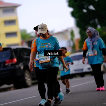 Runner Photo 8234676