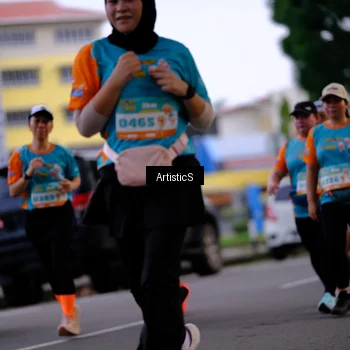 Runner Photo 8234680