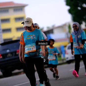 Runner Photo 8234689