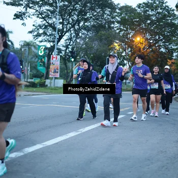 Runner Photo 8234692