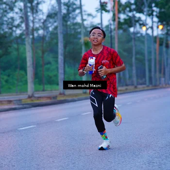 Runner Photo 8234719