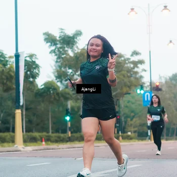 Runner Photo 8234745