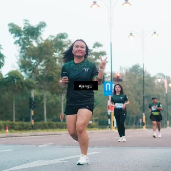 Runner Photo 8234746