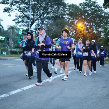 Runner Photo 8234789