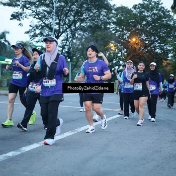 Runner Photo 8234796