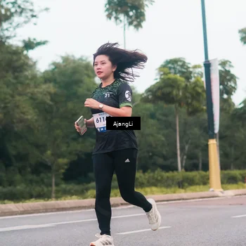 Runner Photo 8234820