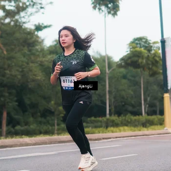 Runner Photo 8234831