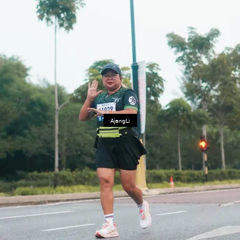 Runner Photo 8234843