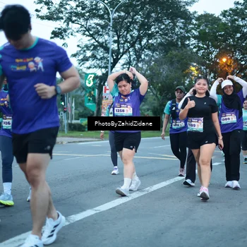 Runner Photo 8234857