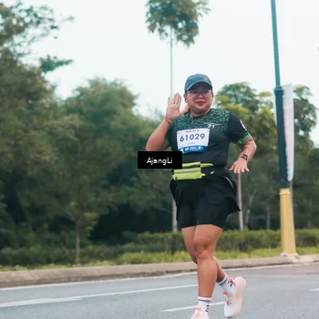 Runner Photo 8234877