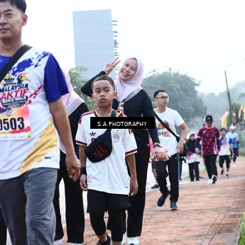 Runner Photo 8234896