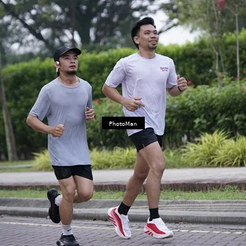 Runner Photo 8234937