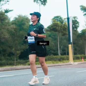 Runner Photo 8234953