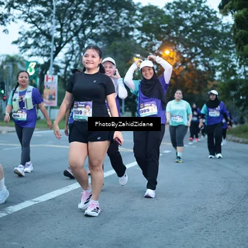 Runner Photo 8234964