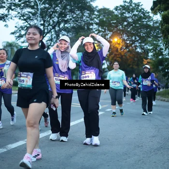 Runner Photo 8234973