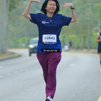 Runner Photo 8234979