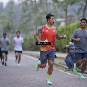 Runner Photo 8234985