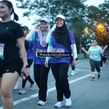 Runner Photo 8234995