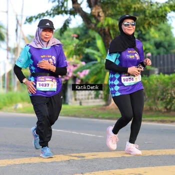 Runner Photo 8234999