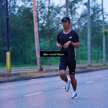 Runner Photo 8235010