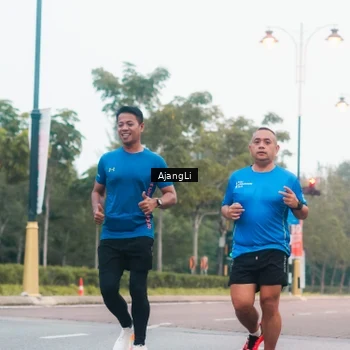 Runner Photo 8235021