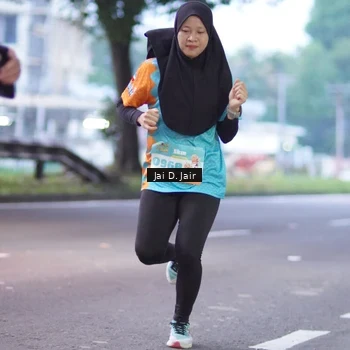 Runner Photo 8235023