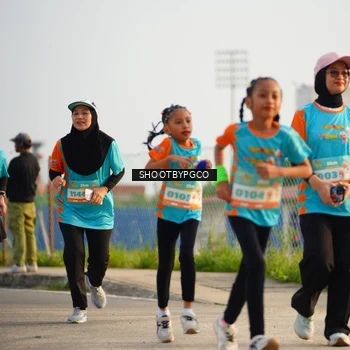 Runner Photo 8235045