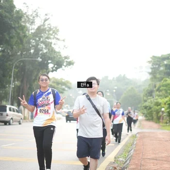 Runner Photo 8235055