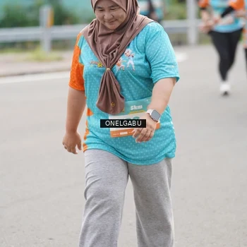 Runner Photo 8235061
